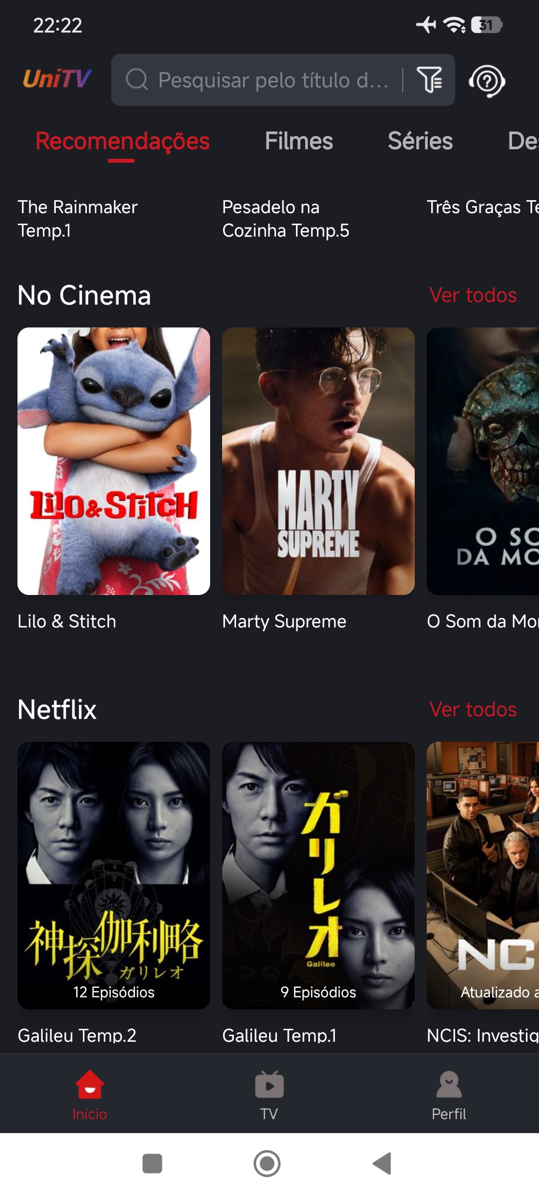 Interface do aplicativo UniTV em um celular Android